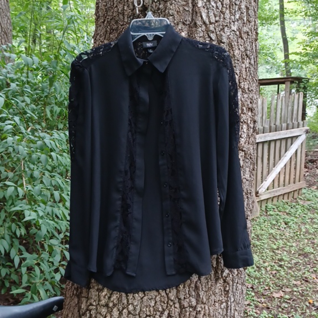 Mossimo Blouse.